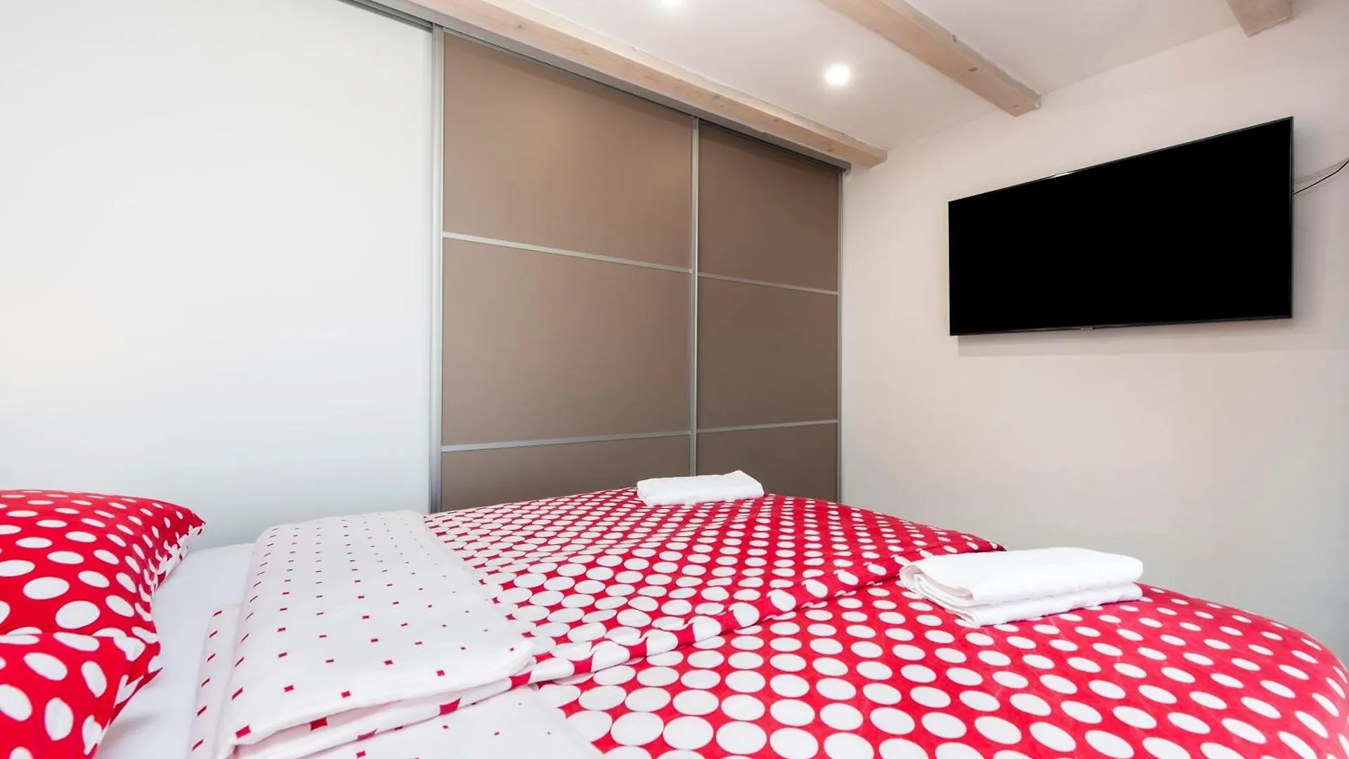 רוביני Holiday House Sandi בית נופש