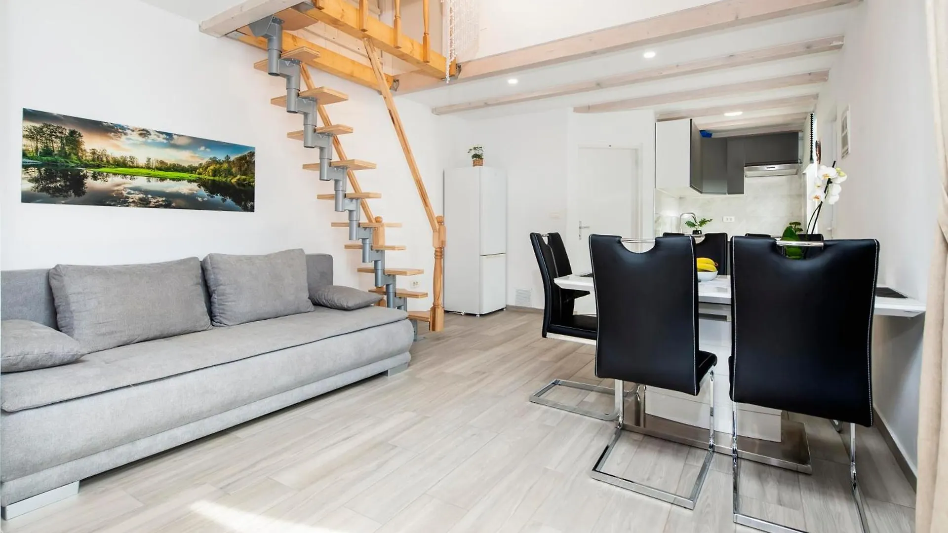 בית נופש רוביני Holiday House Sandi